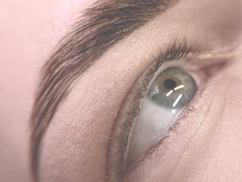 eyebrow-and-lash-service-in-SF